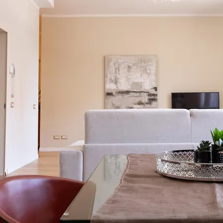 Exclusive In Station - Duomo 5 In Minutes Apartman Milánó