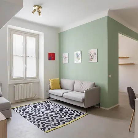 And Glamour Home! Daire Milano