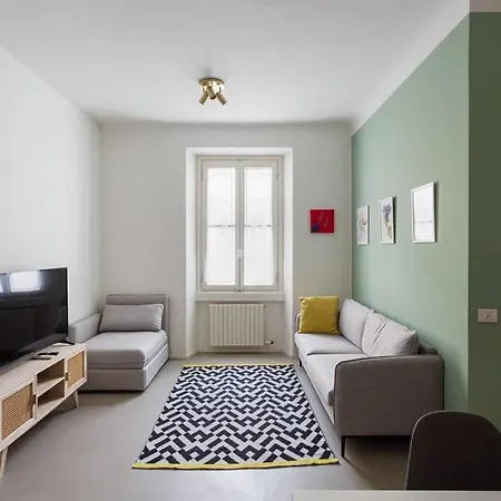 And Glamour Home! Daire Milano