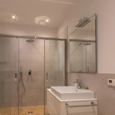 Beautiful Two Bedrooms Navigli - Mirable Pm Apartmán *