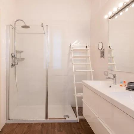 Crocetta Tosca Bilocale I Piano - Mirable Pm Apartament *