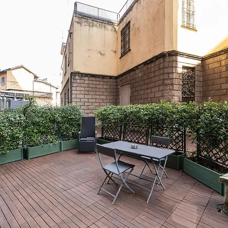 Crocetta Traviata Bilocale I Piano - Mirable Pm Apartman Milánó