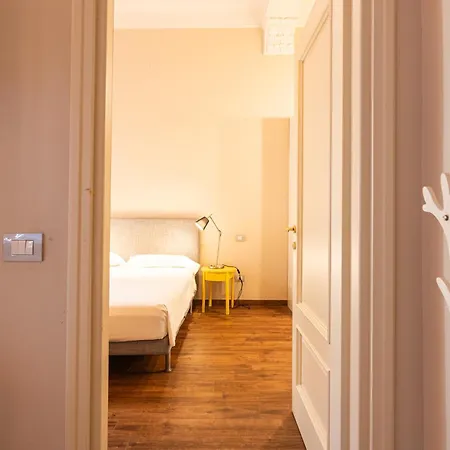 Crocetta Traviata Bilocale I Piano - Mirable Pm 公寓 *