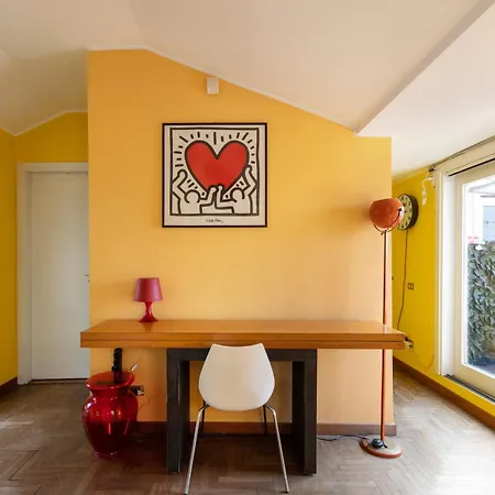 Two Bedroom Last Floor Sarpi - Mirable Pm * Μιλάνο