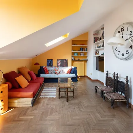 Two Bedroom Last Floor Sarpi - Mirable Pm 아파트 밀라노