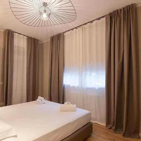 Beautiful 1 Bedroom Fiera Area - Mirable Pm Lägenhet