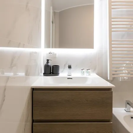 Beautiful 1 Bedroom Fiera Area - Mirable Pm