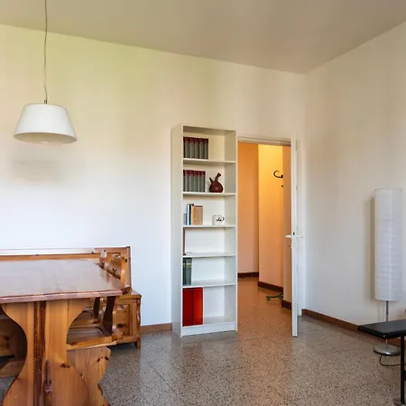 Youhosty - San Siro View