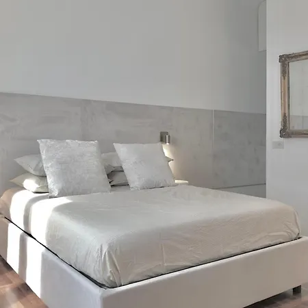 Fifty Eight Regina Margherita *