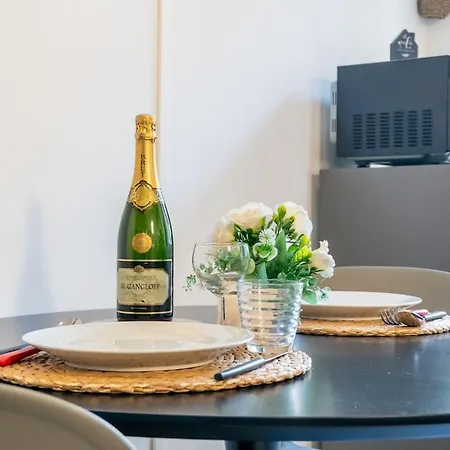 Nolo-loreto 7 Minutes From The Duomo Wifi Ac Appartement Milan