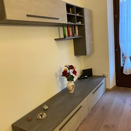 Apartman Garibaldi Island In The Heart Of Milánó