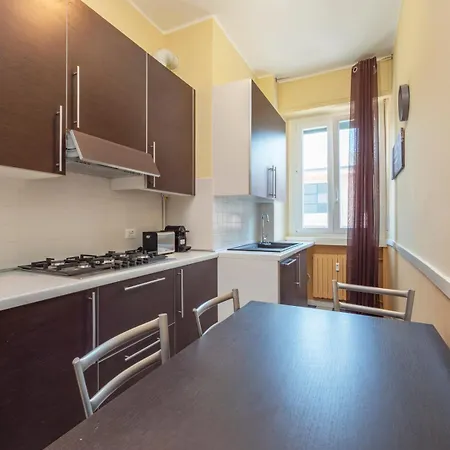 I-host - Lucania 12 Апартаменты