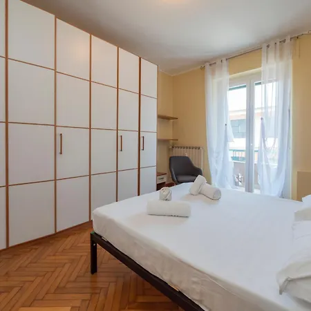 I-host - Lucania 12 * Milano