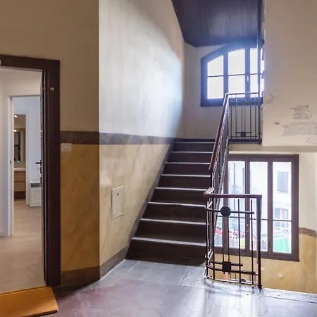 Lägenhet Youhosty - Sauro 5 *