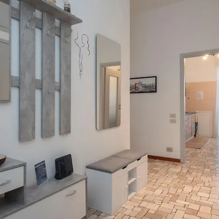 Navigli Retreat Near Duomo Daire *