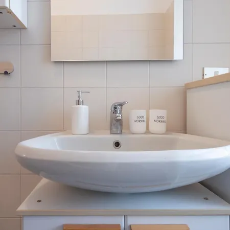 Navigli Retreat Near Duomo Apartman