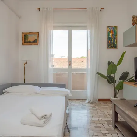 Navigli Retreat Near Duomo Daire Milano