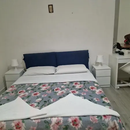 Casa Nel Centro Della Citta - House In The Center-casa Nel Centro Della Citta Lägenhet *