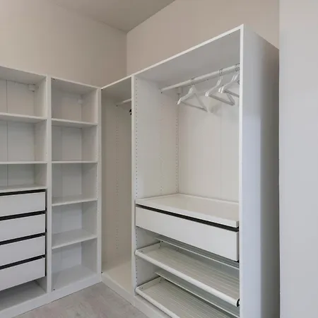 Bright And Modern 2 Double Bedrooms Bocconi Milan