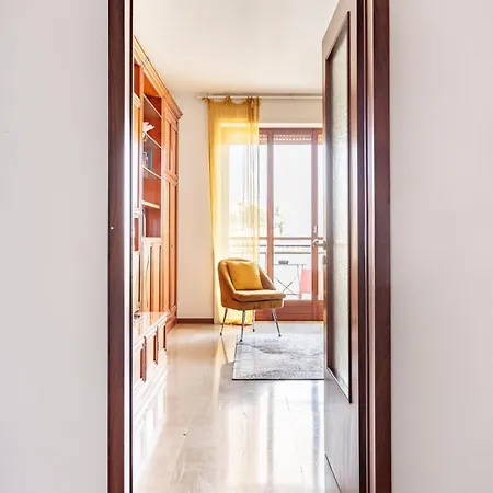 דירה Elegante In Fino A 6 Persone מילאנו