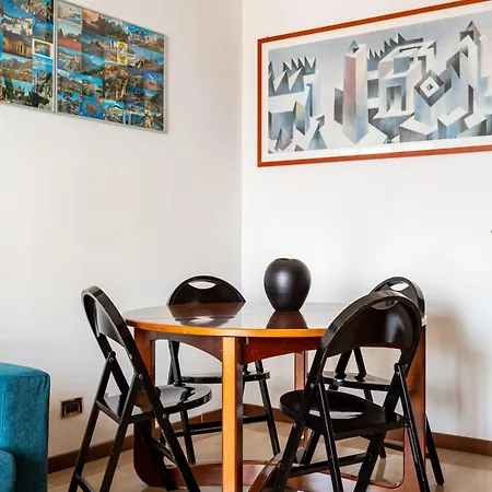 Elegante In Fino A 6 Persone דירה מילאנו