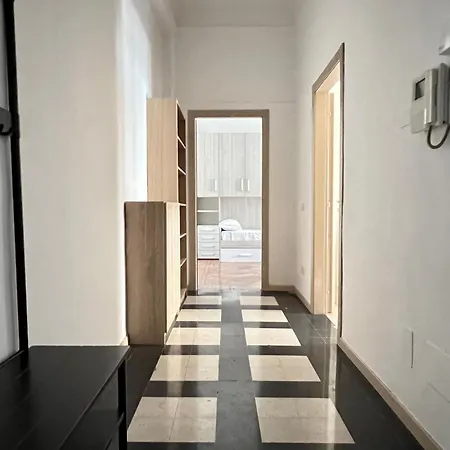 Big Family Goldoni - Duomo M4 Lin Airport Appartement *