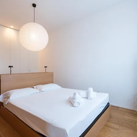 Splendid One Bedroom De Angeli 2nd Fl - Mirable Pm