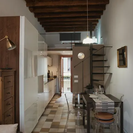 Bilocale Di Charme Garibaldi - Mirable Pm