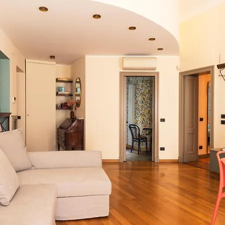 Youhosty - Charm Via Torino Apartmán Milán