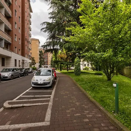Appartement Comfortable Two Bedrooms Chiesa Rossa - Mirable Pm Milan
