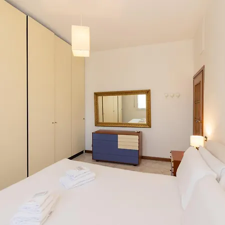 Appartement Comfortable Two Bedrooms Chiesa Rossa - Mirable Pm Milan