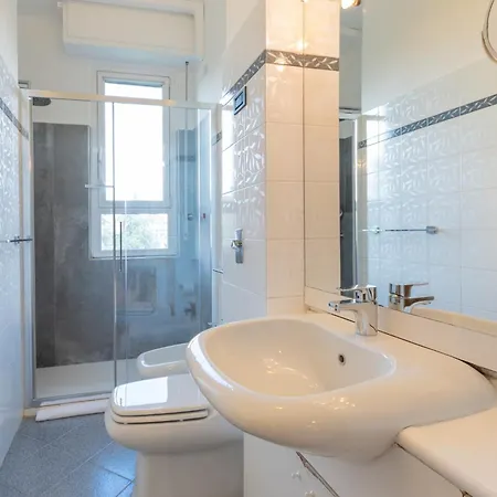 Comfortable Two Bedrooms Chiesa Rossa - Mirable Pm *