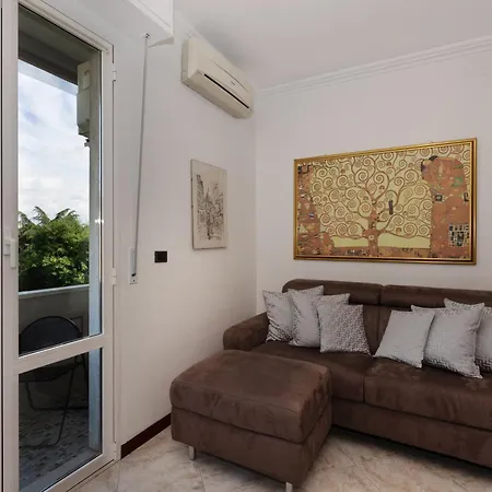 Appartement Comfortable Two Bedrooms Chiesa Rossa - Mirable Pm *