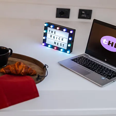 The Brick Nest - Navigli View *