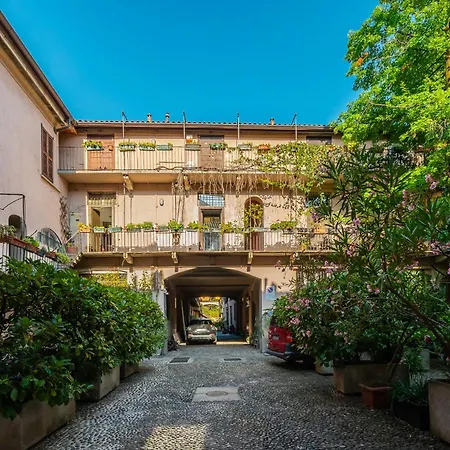 The Brick Nest - Navigli View Apartmán