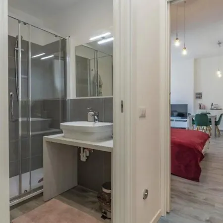 I-host - Gallura 11-2 Milano