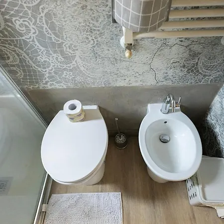 Elegant Naviglio Cool Area Large 5 Pax With Elevator מילאנו