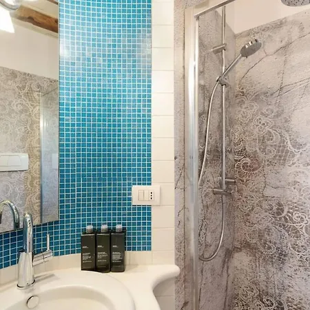 شقة Elegant Naviglio Cool Area Large 5 Pax With Elevator