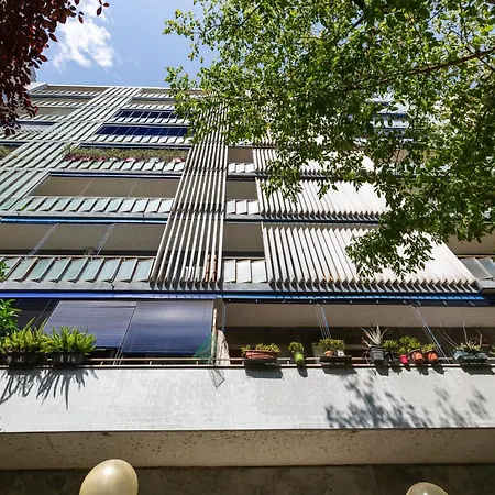 Simply Six Apartman *