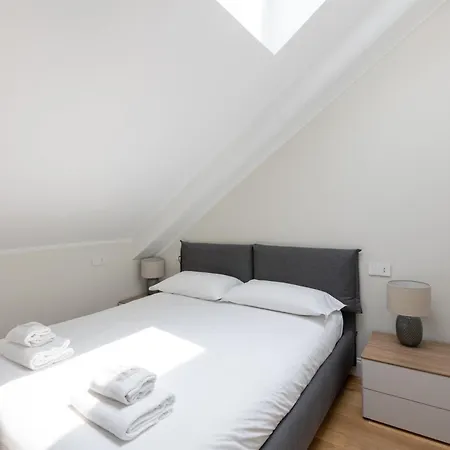 Apartament Luminoso Trilocale Certosa - Mirable Pm