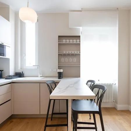 Apartament Luminoso Trilocale Certosa - Mirable Pm