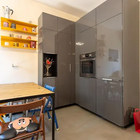 Apartment Borgese By Halldis Milan