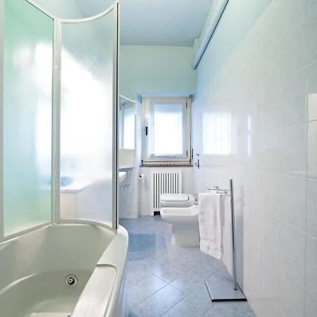 Stylish And Bright In The Center Of