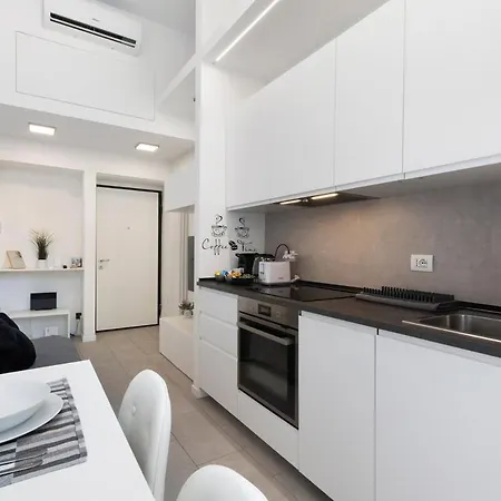 Elegant Junior Ac & Fast Wi-fi Daire Milano