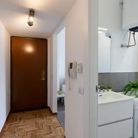 Fiordalisi 1 - Flower District * Milan