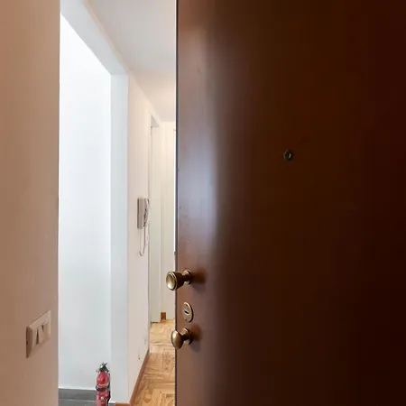 Fiordalisi 1 - Flower District דירה *