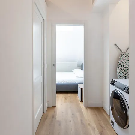 Apartament Luminoso Trilocale Certosa - Mirable Pm *