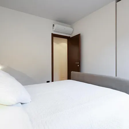 Apartamento Hacca Collection - Brera & Fashion District - Bright 2br *