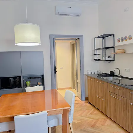 Bligny Living - 15 Min Dal Duomo Appartamento