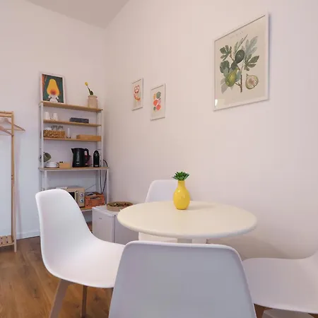 Appartement Primopiano - Roncaglia B Milan